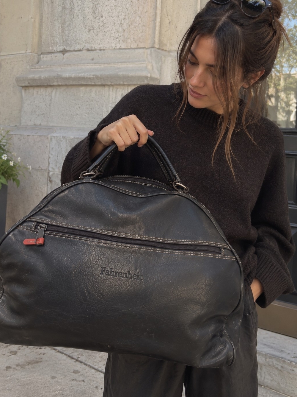 Vintage Fahrenheit Oversized Black Leather Looking Travel Weekender Bag